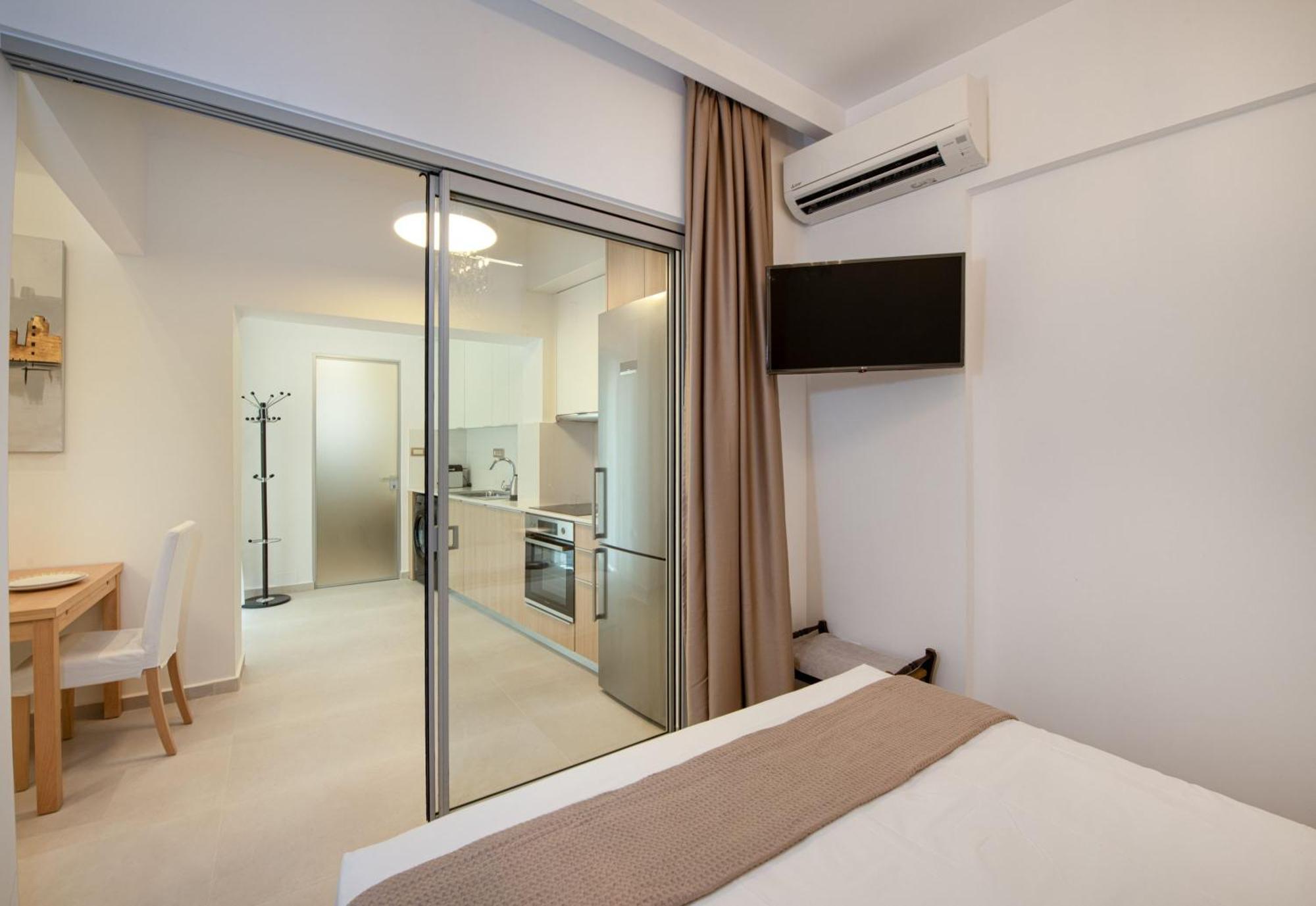 Cherry Central Luxury Suites Chania  ภายนอก รูปภาพ